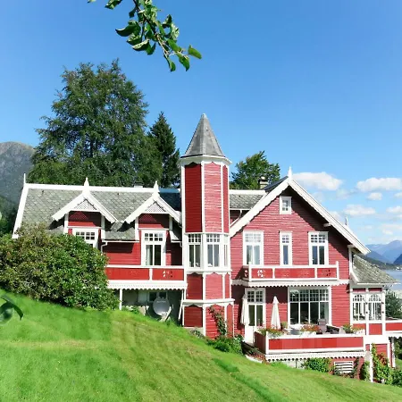 Lorna - Fjs026 Balestrand